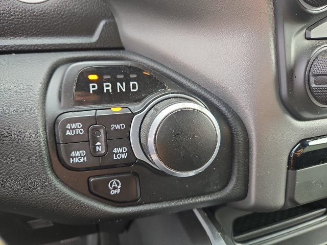 Used 2022 RAM 1500 Big Horn AWD/4WD image 13