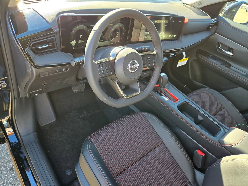 New 2025 Nissan Kicks SR image 10