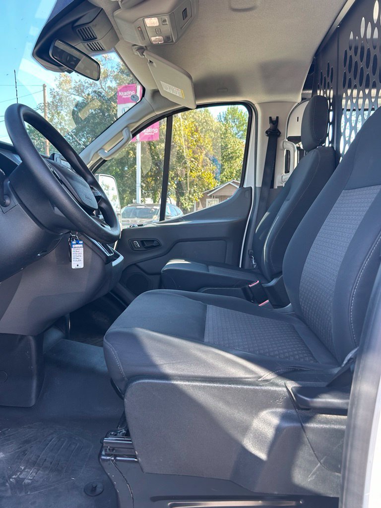 Used 2025 Ford Transit 250 Low Roof w/ Exterior Upgrade Package RWD image 15
