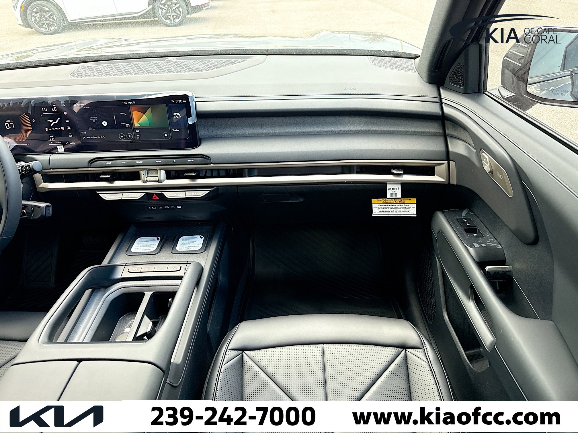 New 2027 Kia Telluride EX w/ Towing Package FWD image 17