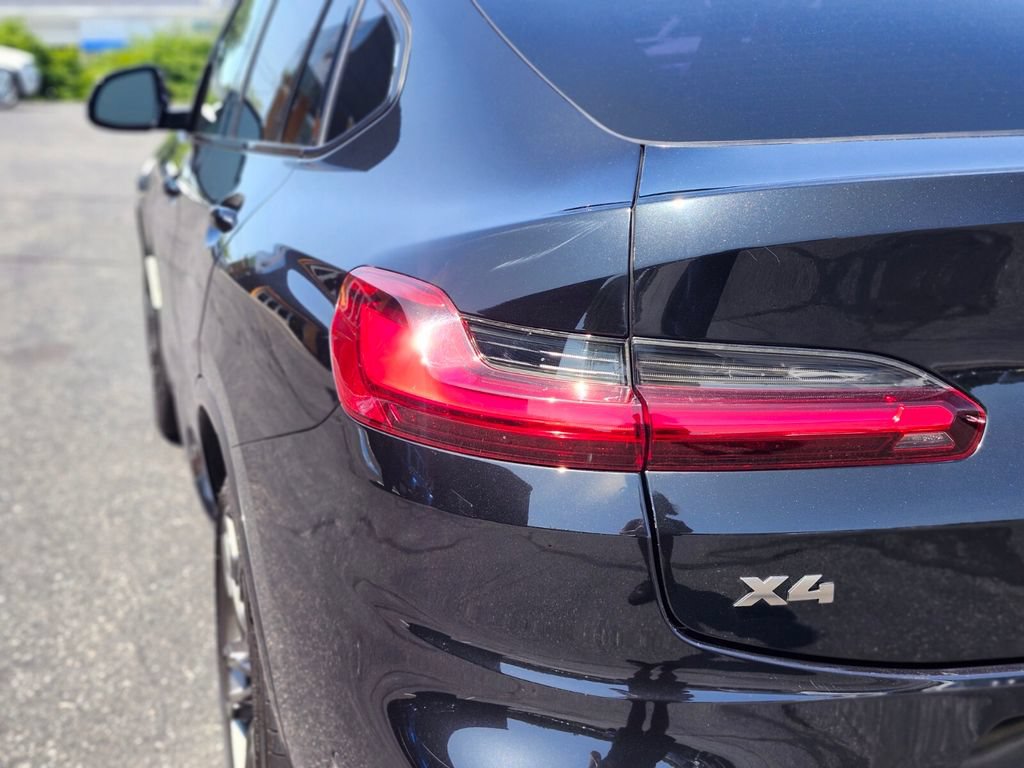 Used 2021 BMW X4 M40i w/ Parking Assistance Package AWD/4WD image 9