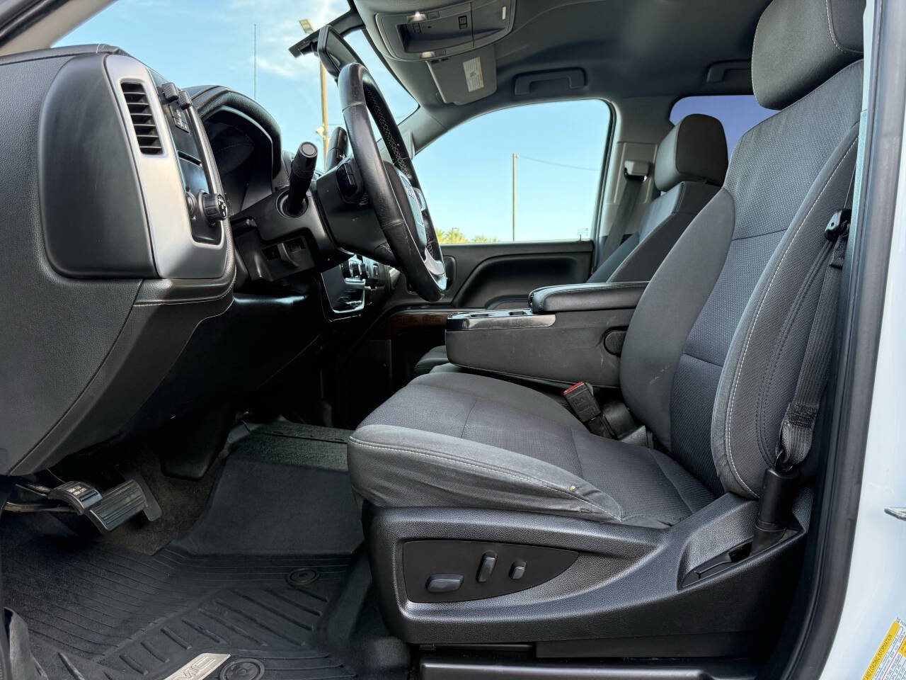 Used 2018 GMC Sierra 1500 SLE w/ SLE Value Package RWD image 8