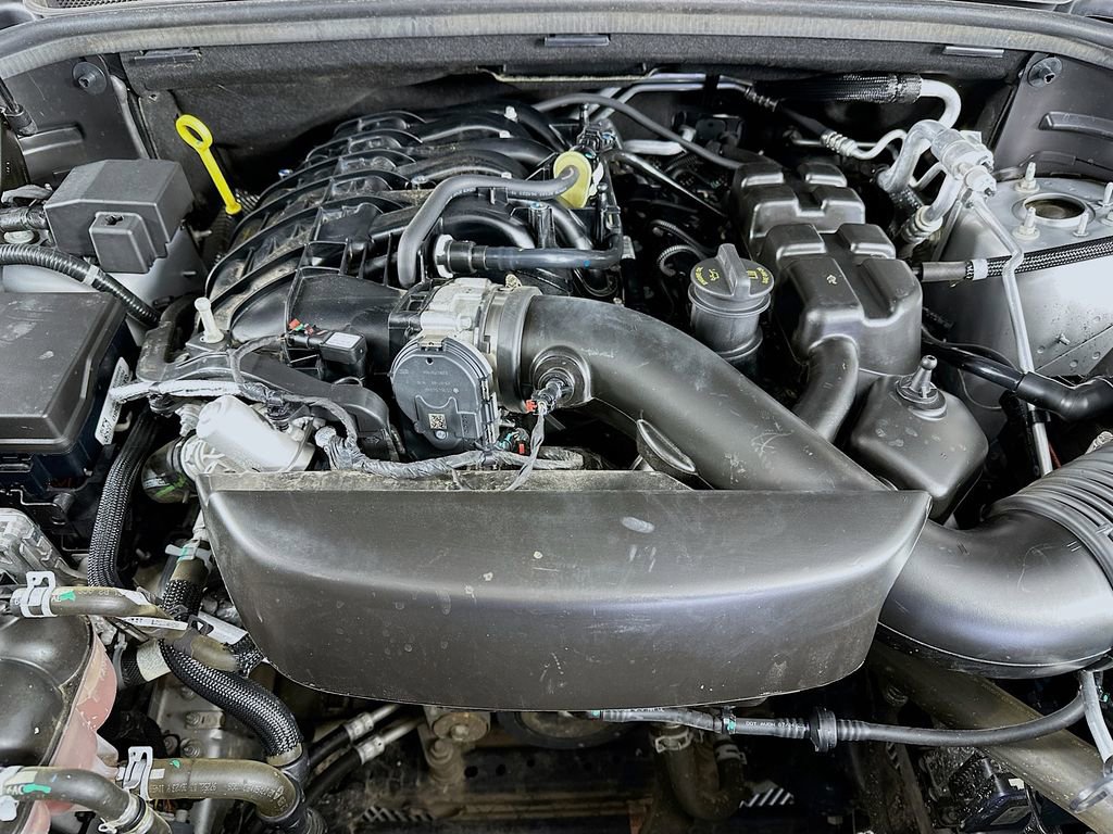 Used 2023 Dodge Durango GT image 41