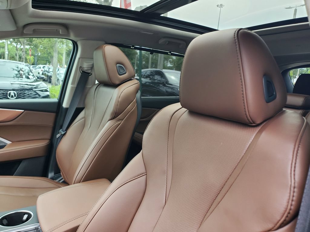 Certified 2024 Acura MDX w/ Technology Package AWD/4WD image 18
