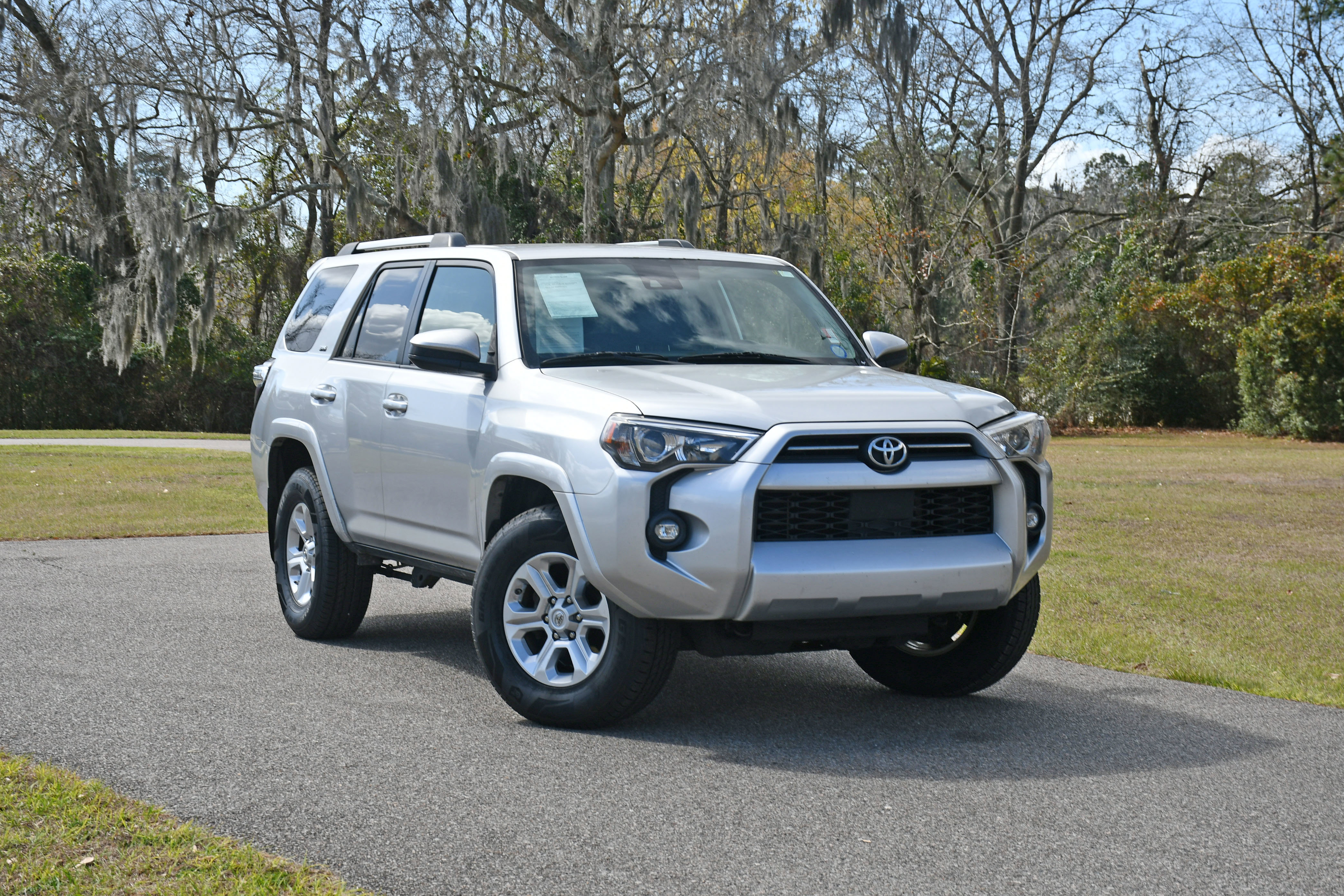 Used 2021 Toyota 4Runner SR5 image 6