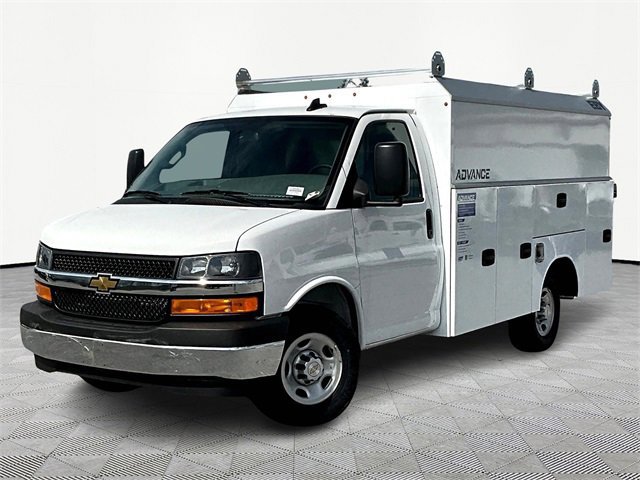 New 2025 Chevrolet Express 3500 w/ Power Convenience Package image 3