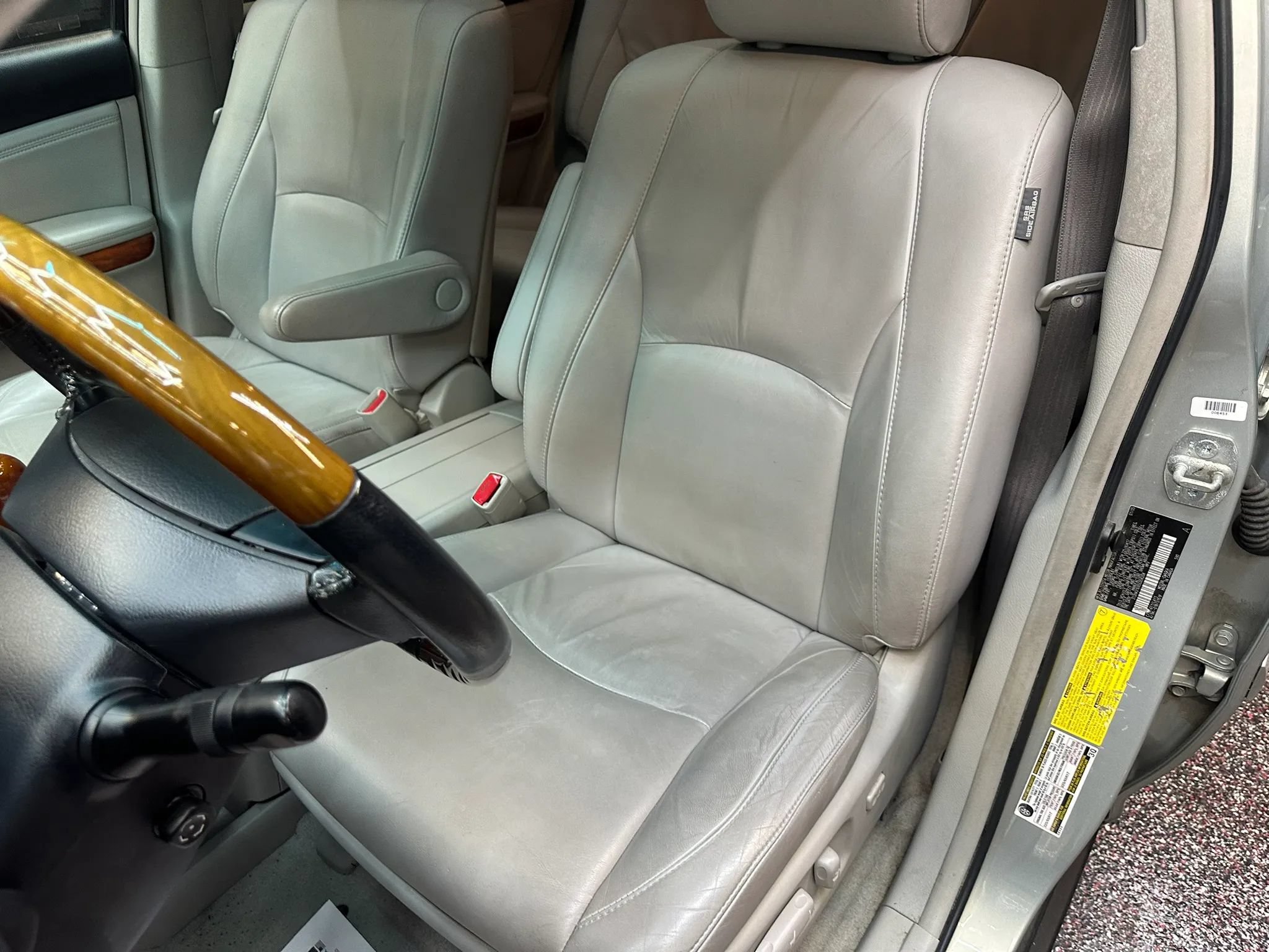Used 2005 Lexus RX 330 AWD image 19