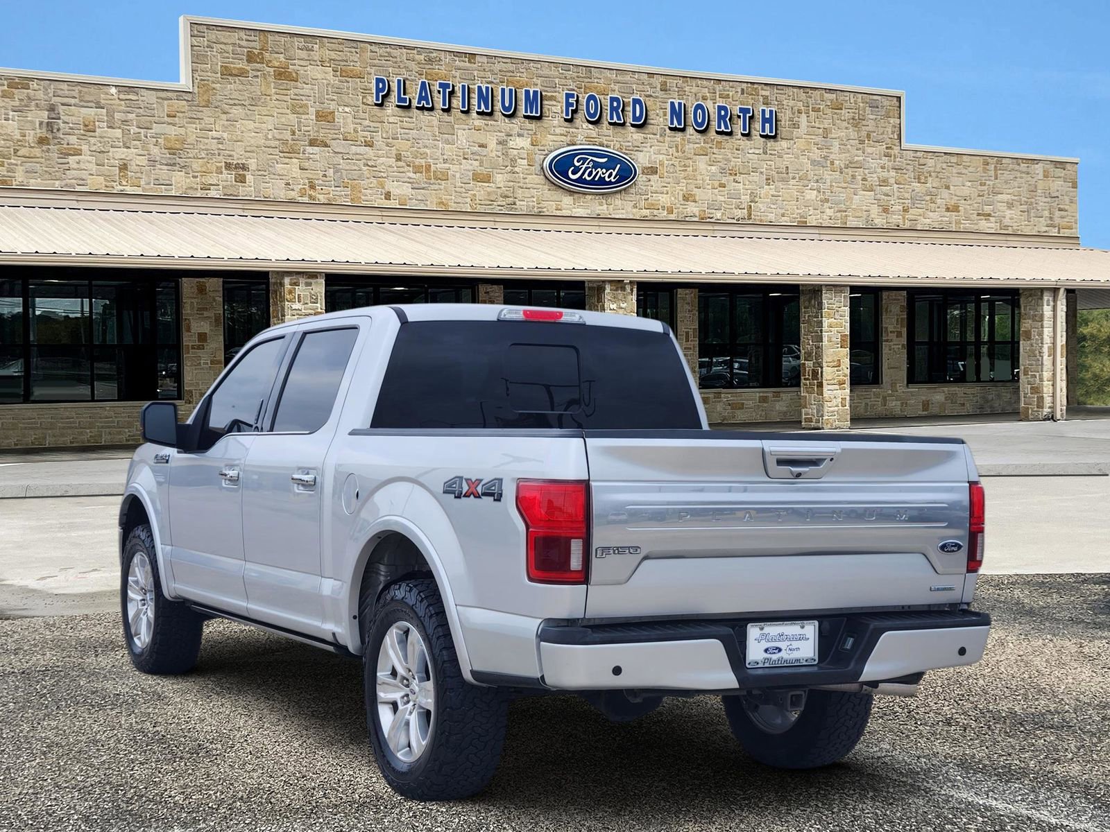 Used 2018 Ford F150 Platinum image 4