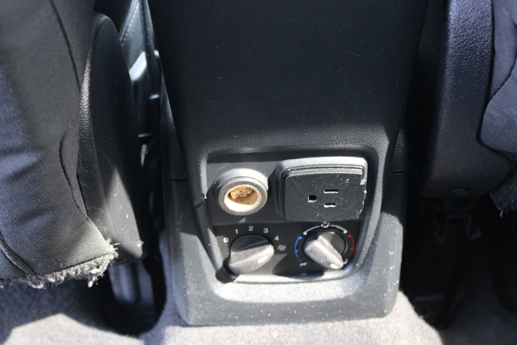 Used 2021 Ford Transit Connect XLT w/ Trailer Tow Package image 18