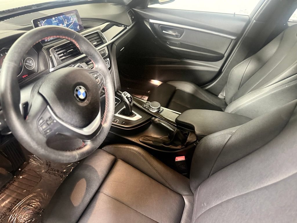 Used 2019 BMW 330i xDrive Wagon w/ Premium Package AWD/4WD image 11
