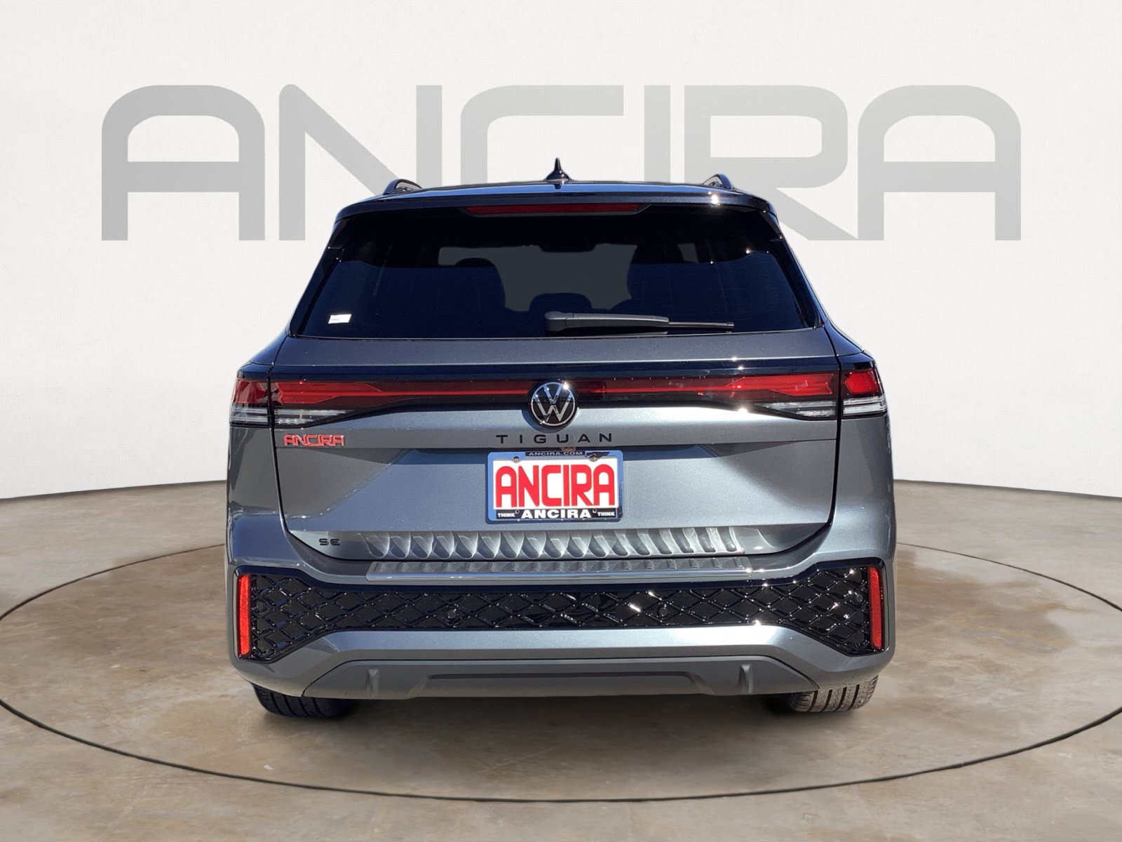 New 2026 Volkswagen Tiguan SE R-Line FWD image 7