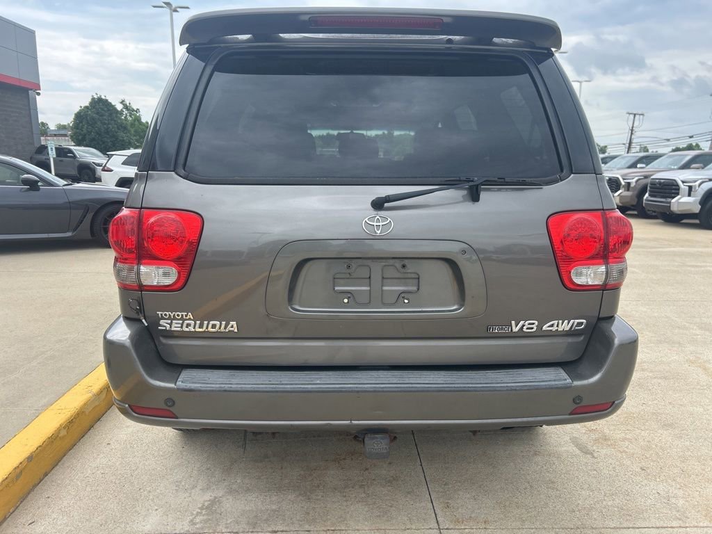 Used 2006 Toyota Sequoia Limited AWD/4WD image 7