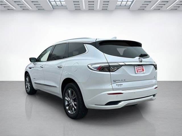 Used 2022 Buick Enclave Avenir w/ Avenir Technology Package AWD/4WD image 6