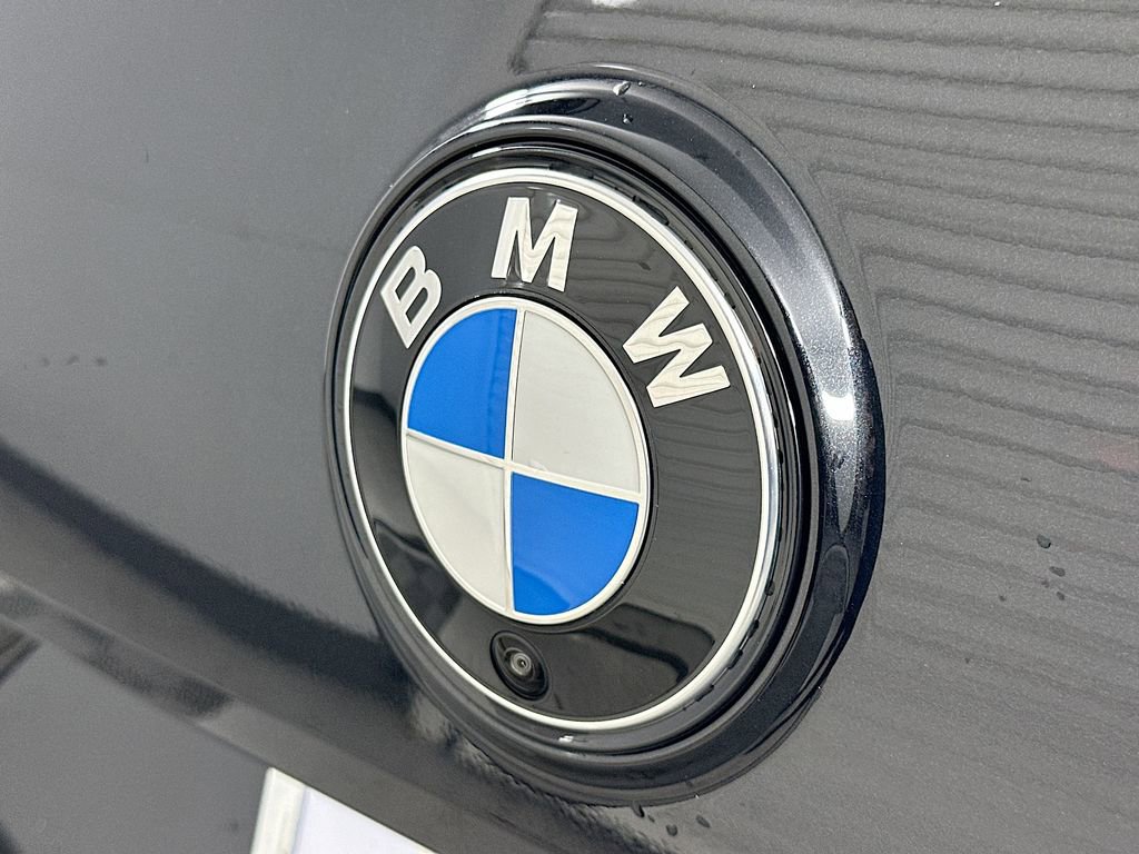 Used 2026 BMW iX xDrive60 image 22