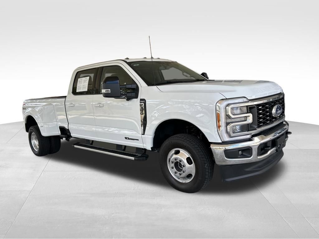 Used 2025 Ford F350 Lariat video 2