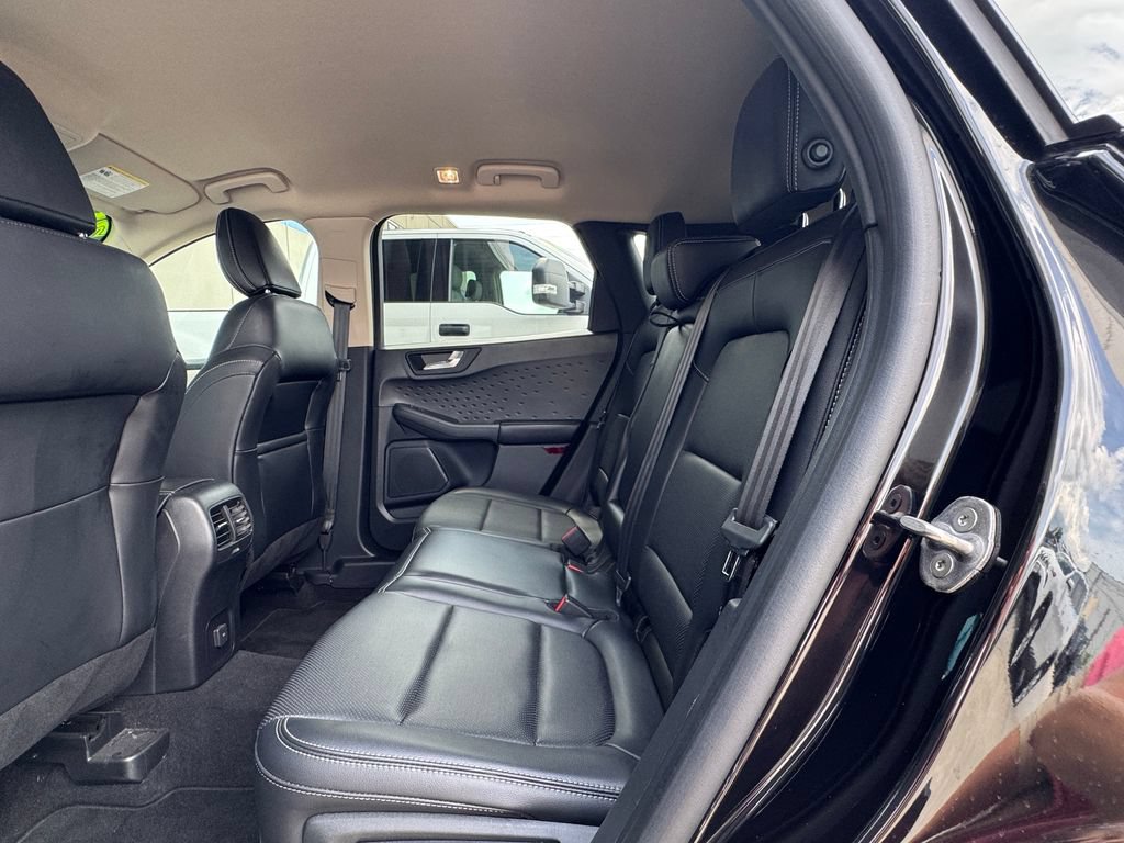 Used 2020 Ford Escape SEL FWD image 30
