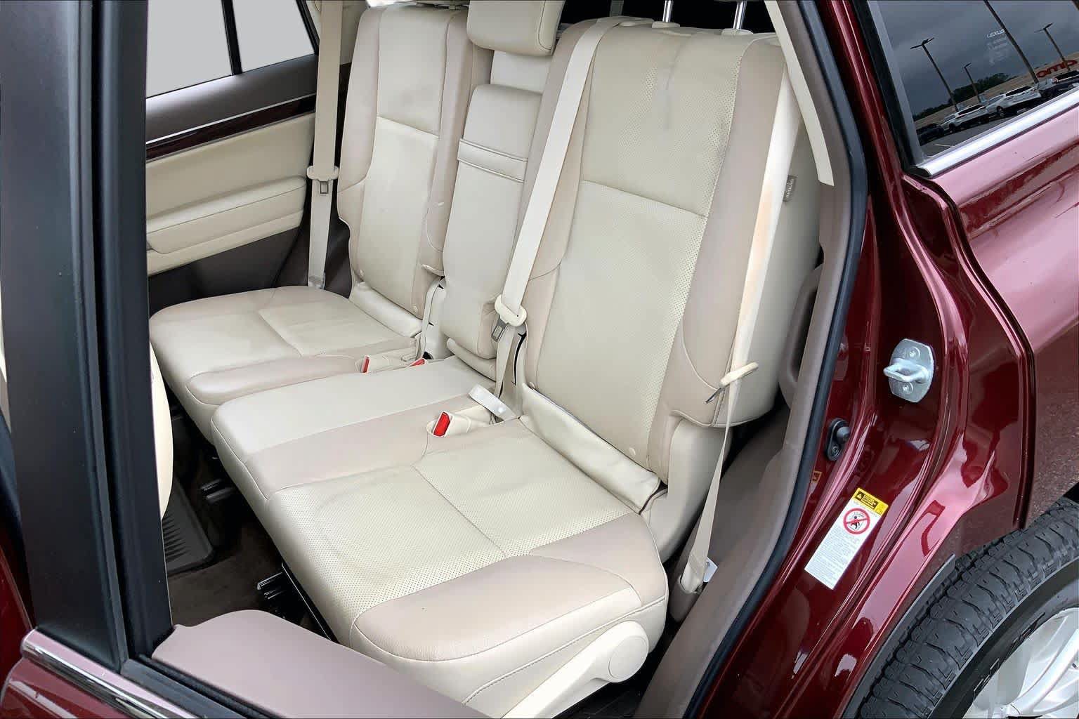 Used 2016 Lexus GX 460 w/ Premium Package AWD/4WD image 21