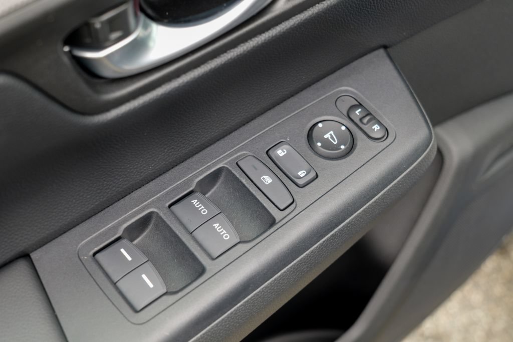 Used 2024 Honda CR-V EX image 18