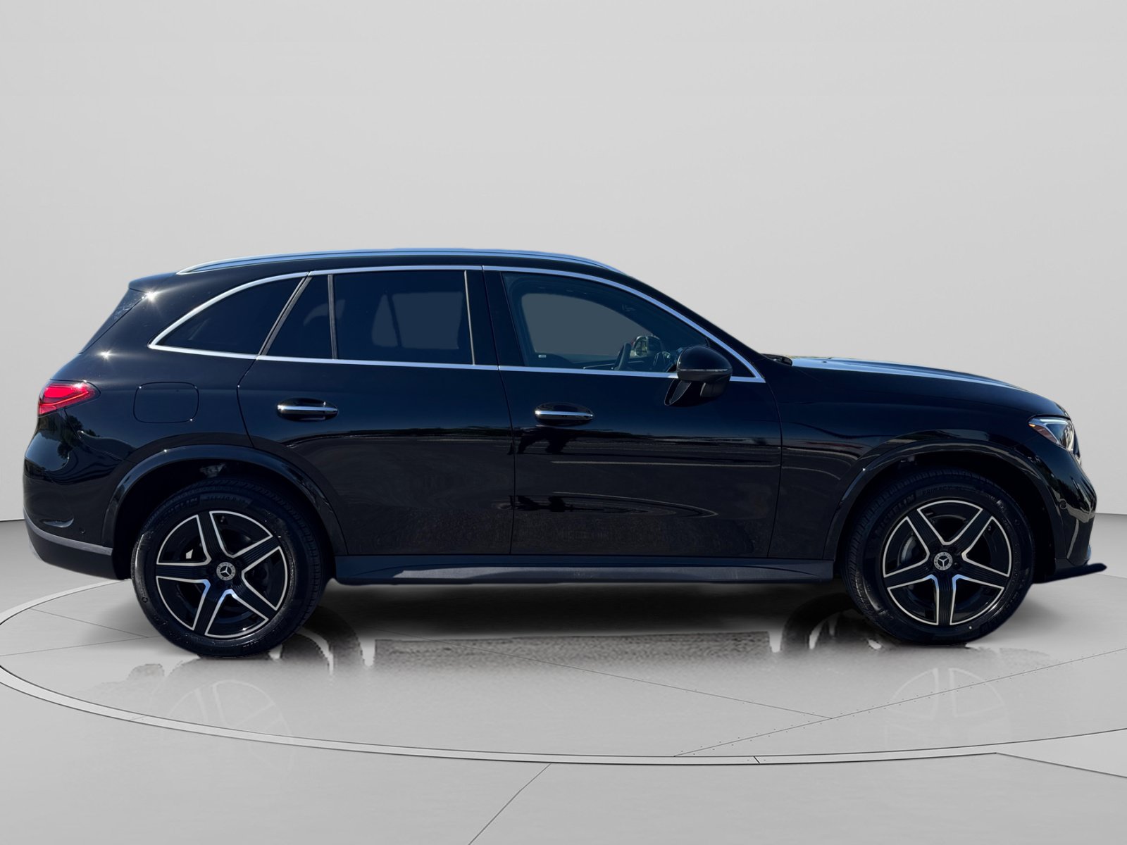 Certified 2026 Mercedes-Benz GLC 300 4MATIC image 7