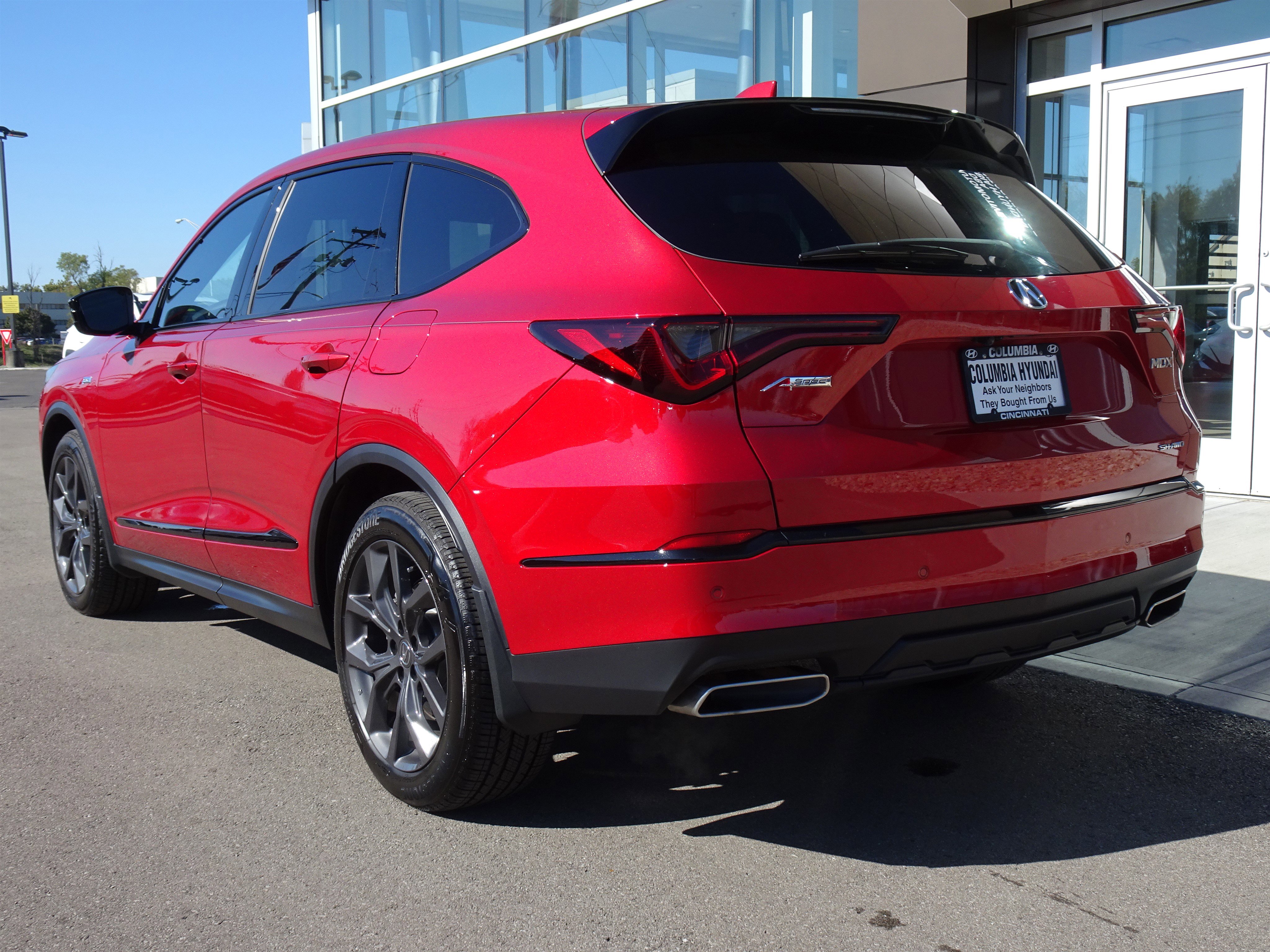 Used 2024 Acura MDX A-Spec image 3