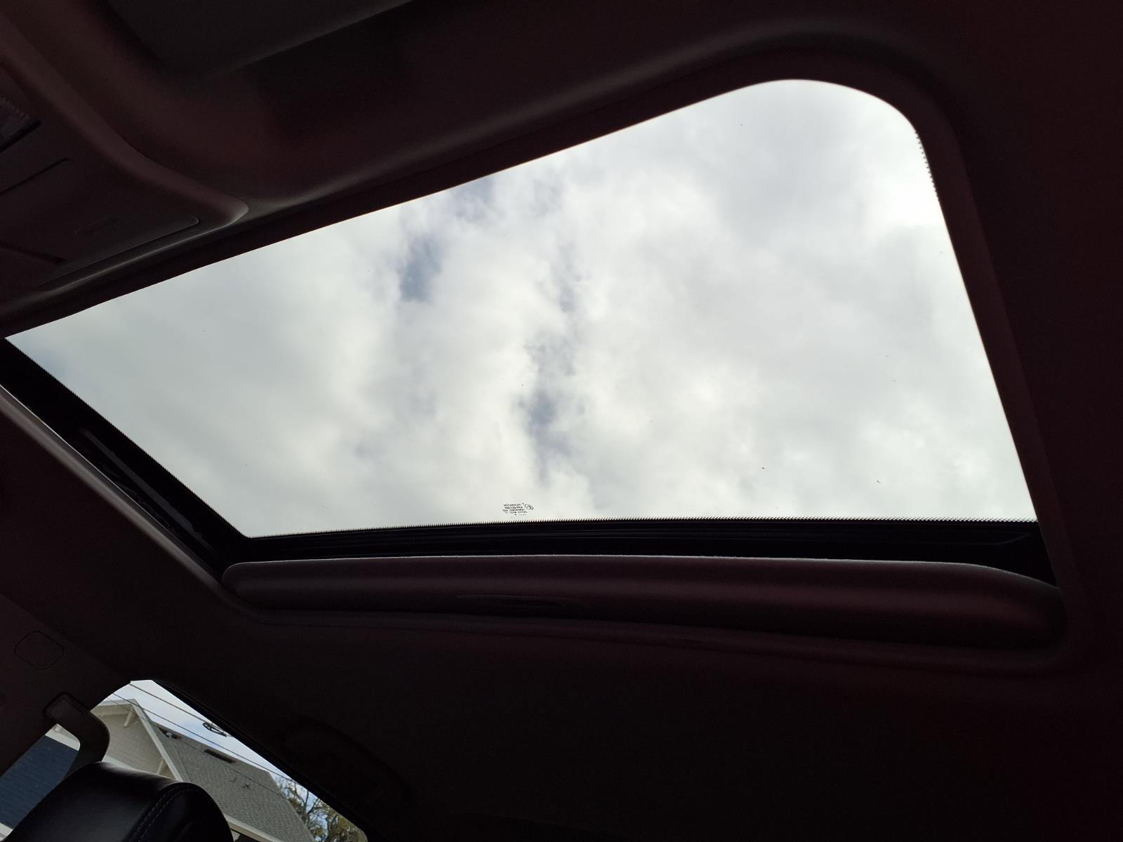 Used 2024 Nissan Frontier SL image 19