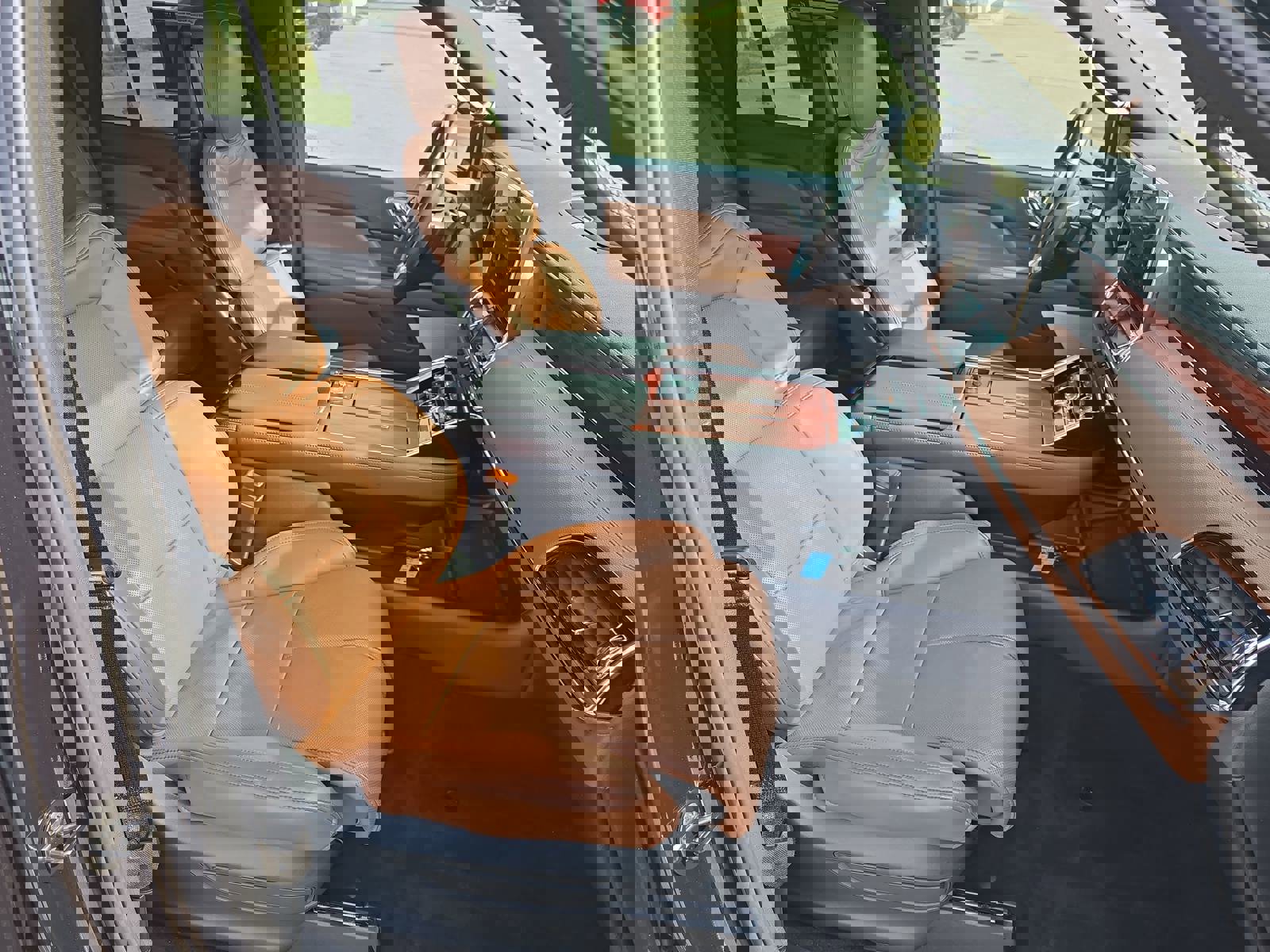 Used 2024 Lincoln Navigator Reserve image 10