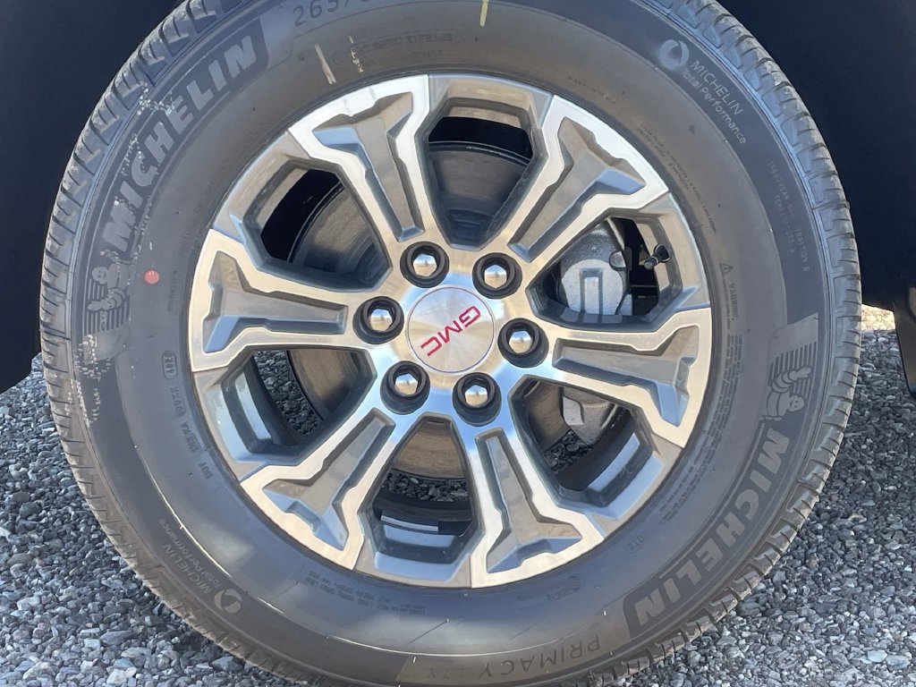 New 2026 GMC Sierra 1500 SLT AWD/4WD image 32