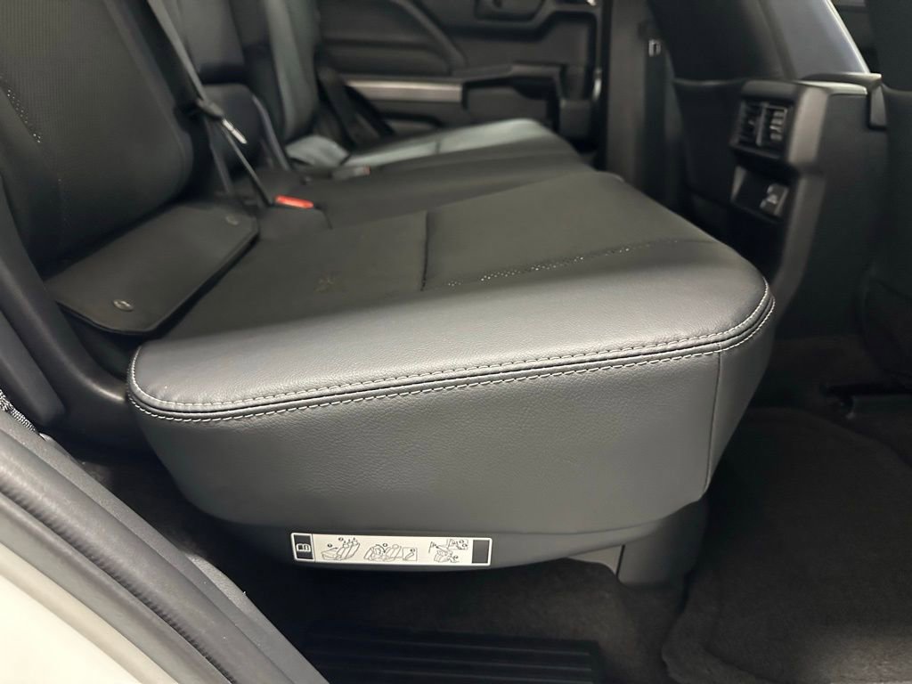 Used 2025 Toyota 4Runner TRD Off-Road Premium image 51