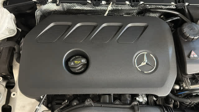 New 2026 Mercedes-Benz GLB 250 4MATIC image 12