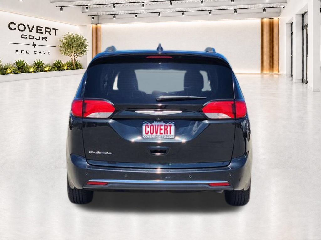 Used 2019 Chrysler Pacifica Touring-L w/ Advanced Safetytec Group FWD image 9
