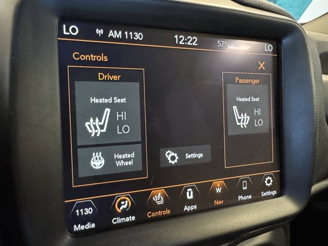 Used 2022 Jeep Renegade Trailhawk w/ Trailer Tow Group image 26