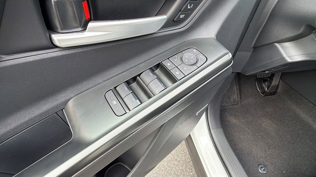 New 2026 Subaru Solterra image 20