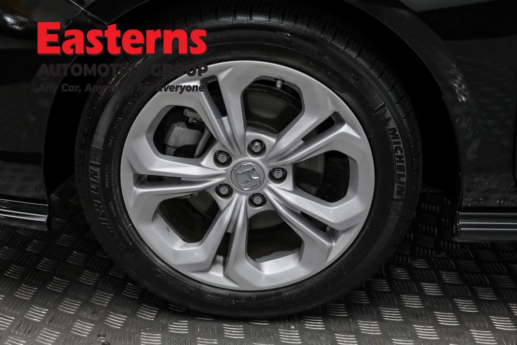 Used 2025 Honda Accord LX image 31