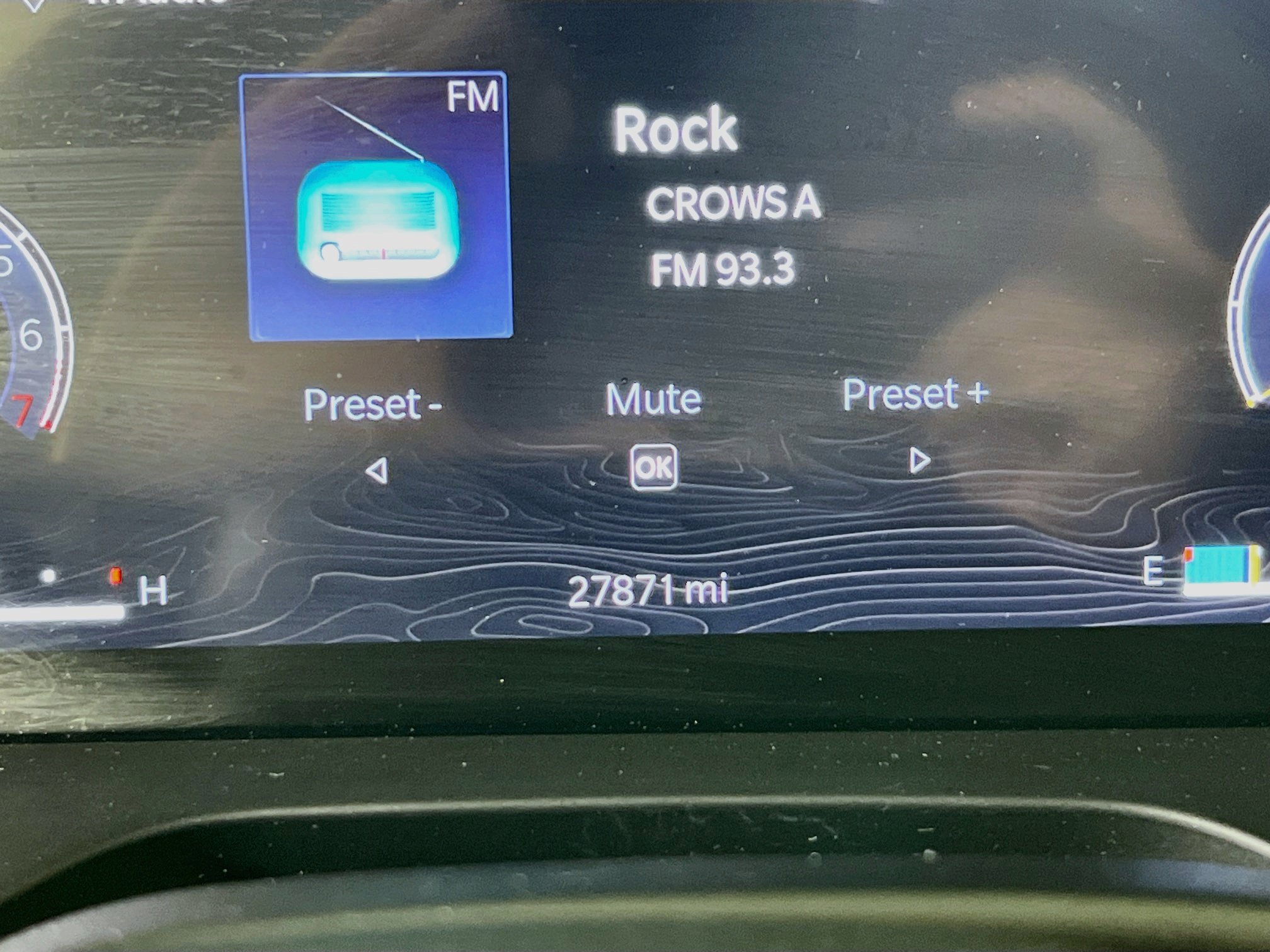 Used 2023 Jeep Grand Cherokee Altitude AWD/4WD image 12