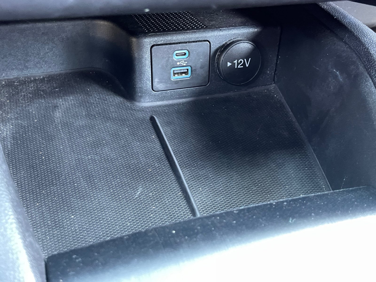 Used 2023 Ford Escape ST-Line AWD/4WD image 29