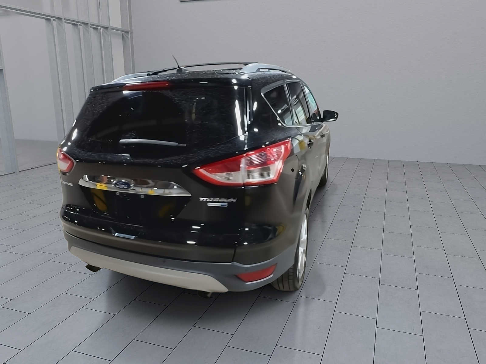 Used 2016 Ford Escape Titanium AWD/4WD image 8
