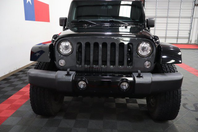 Used 2017 Jeep Wrangler Unlimited Sahara w/ Connectivity Group AWD/4WD image 4