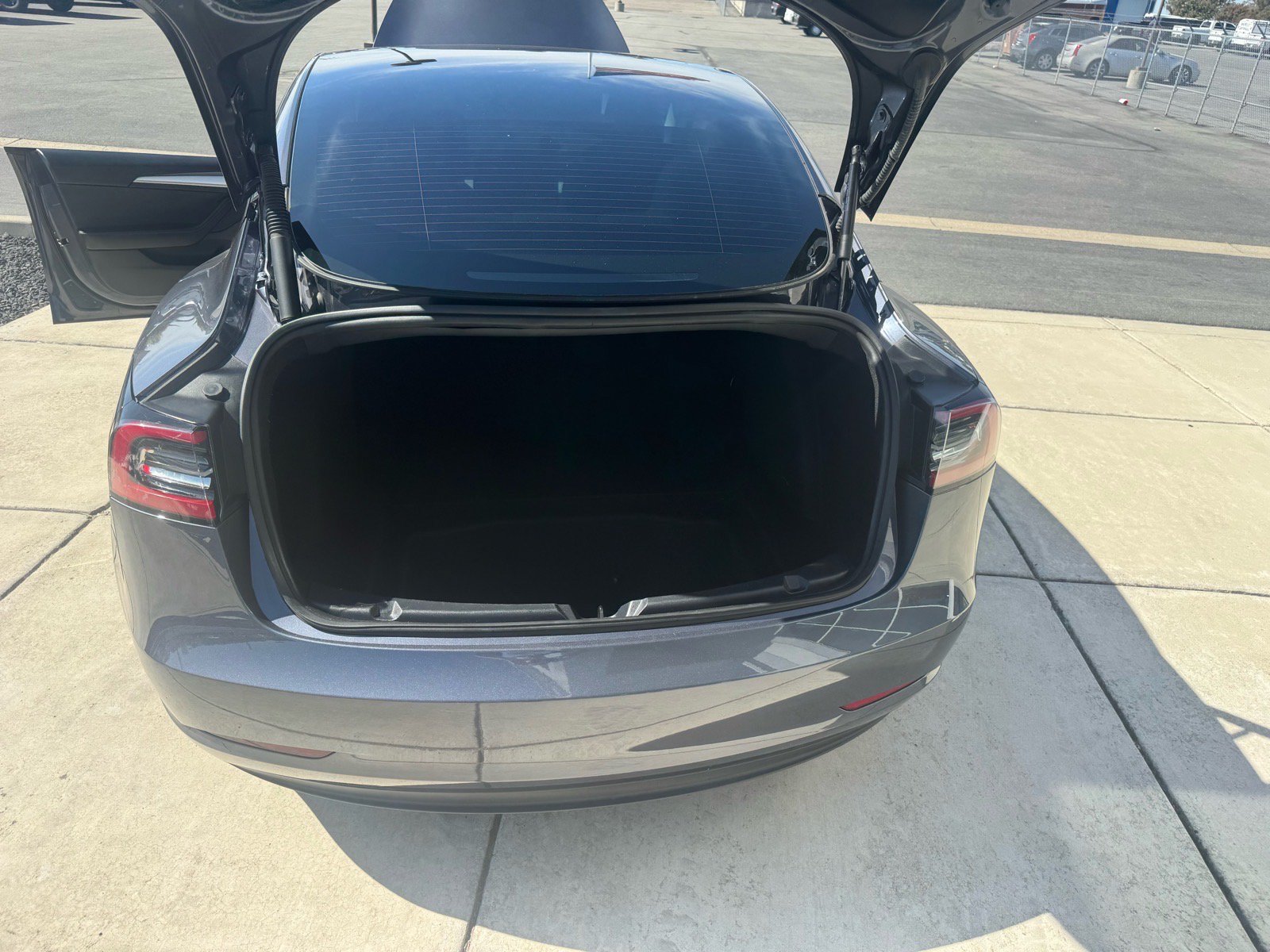 Used 2023 Tesla Model 3 Standard Range RWD image 11