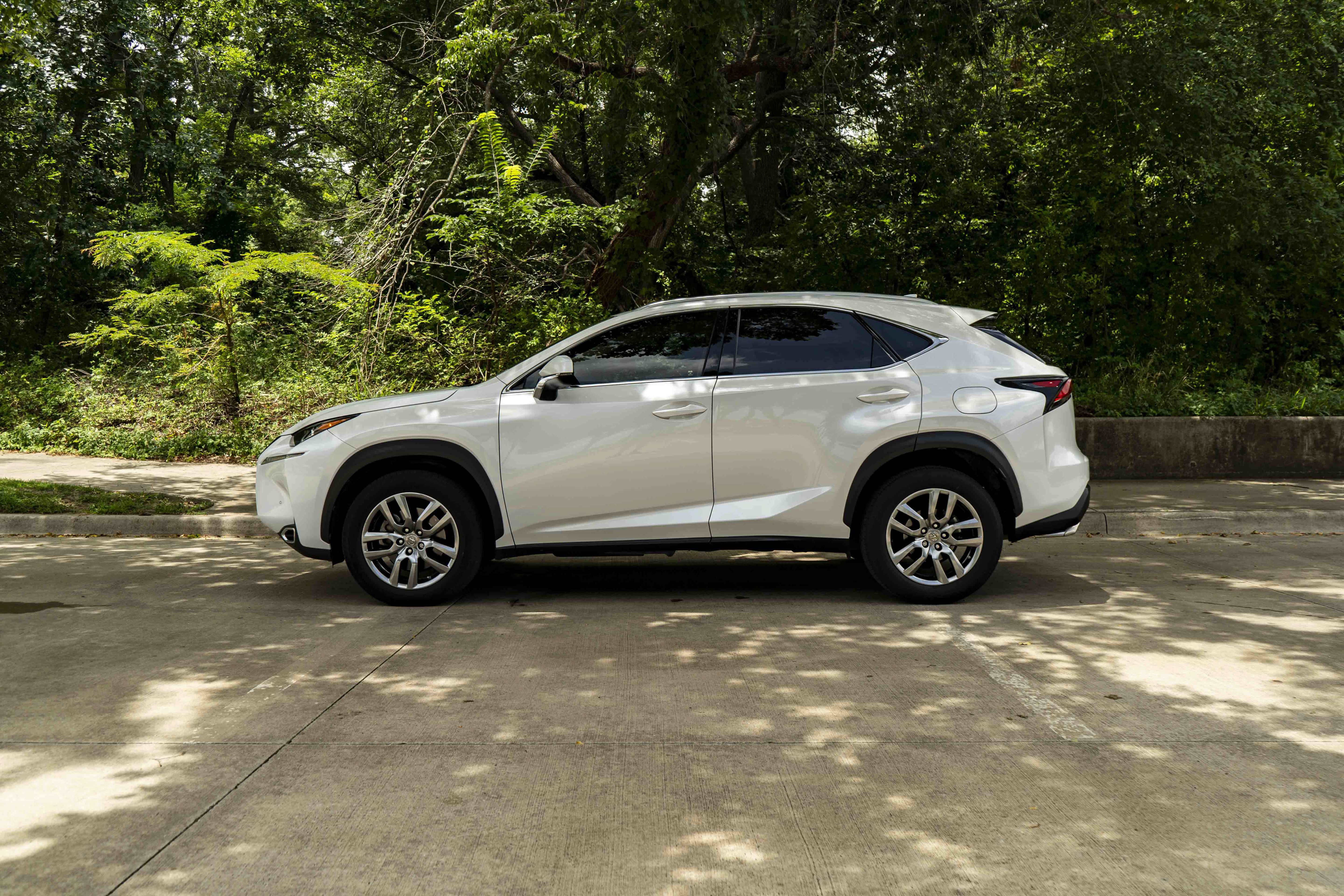 Used 2016 Lexus NX 200t FWD w/ Premium Package image 6