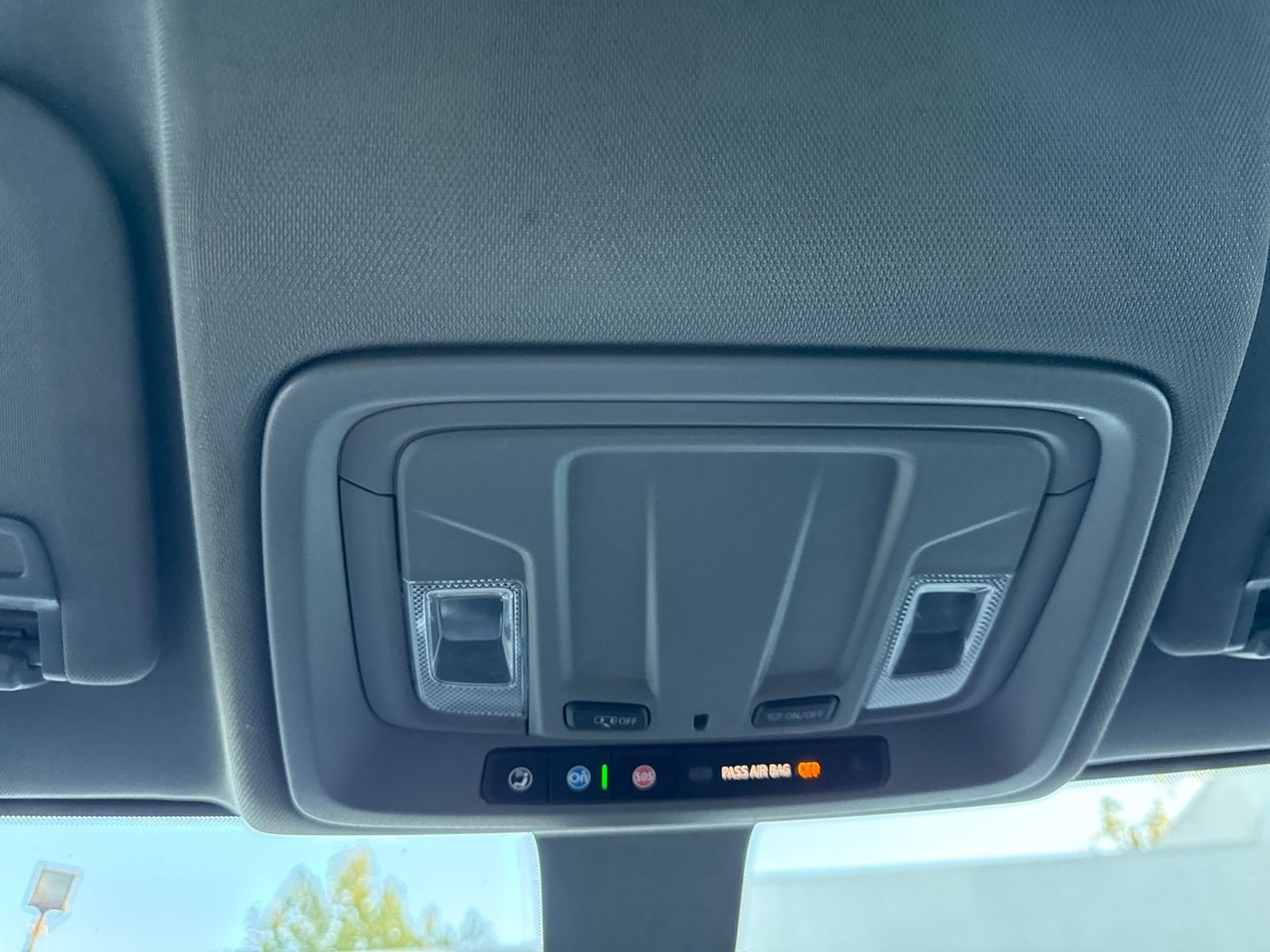 Used 2022 Chevrolet Silverado 3500 LT w/ Convenience Package image 21