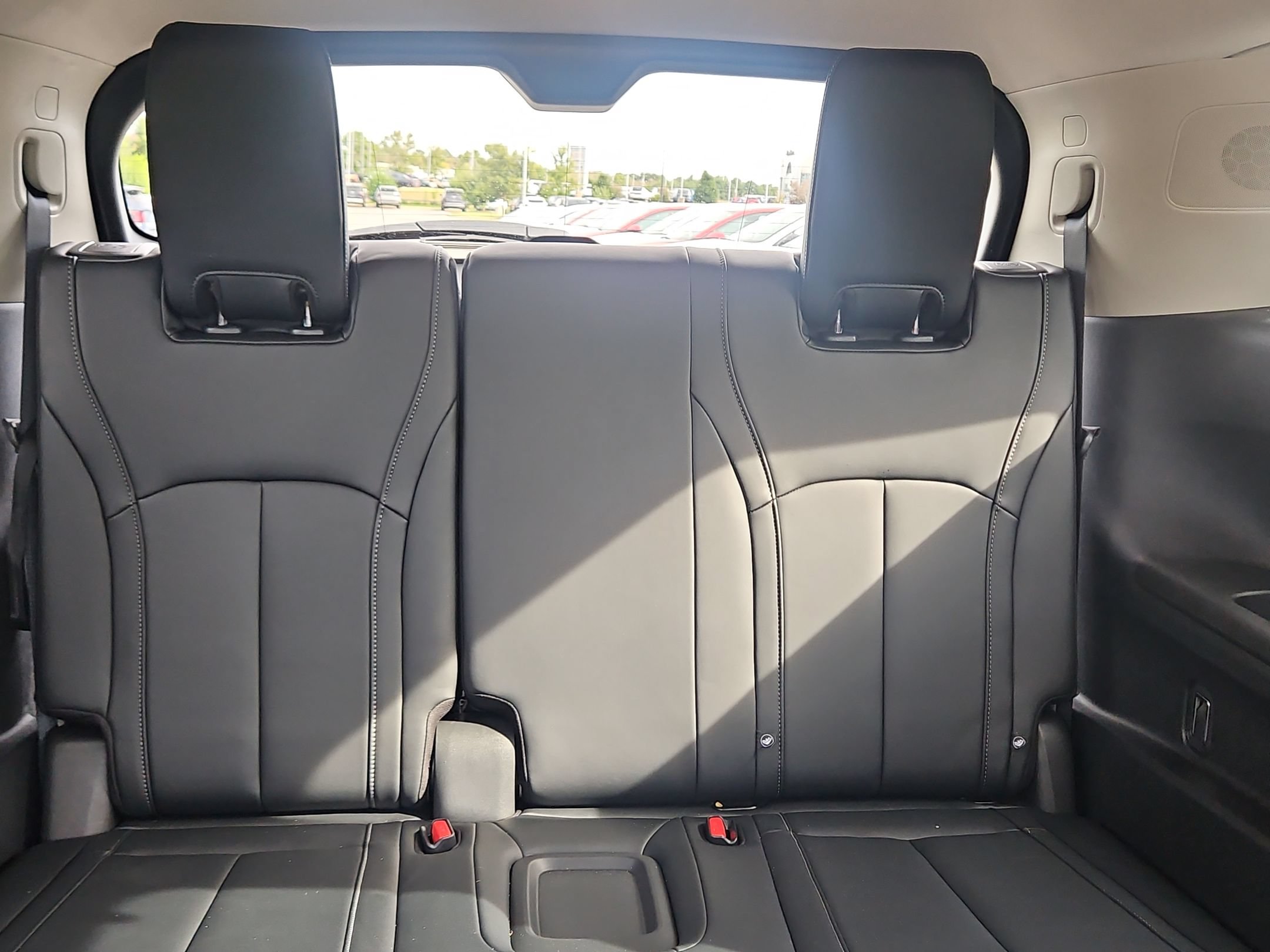 Used 2024 INFINITI QX60 Sensory w/ Vision Package AWD/4WD image 38