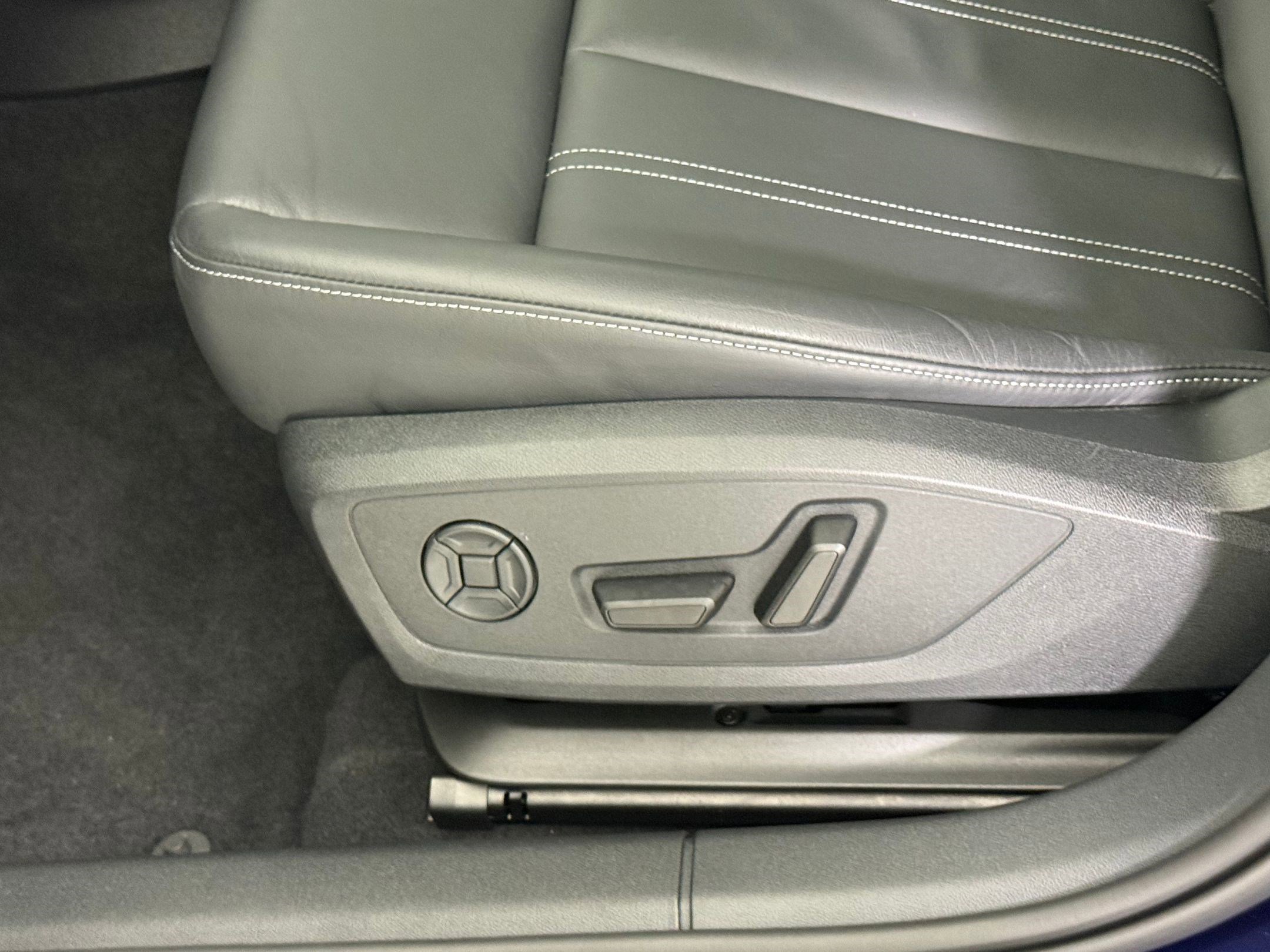 Certified 2025 Audi A3 2.0T Premium w/ Black Optic Package image 15