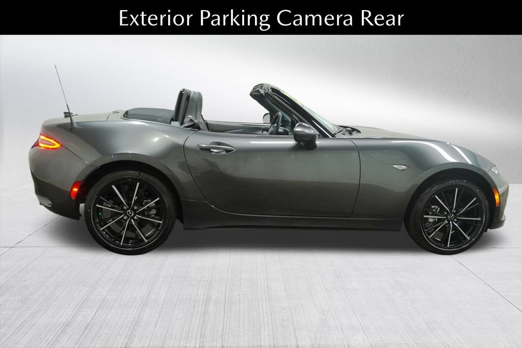 Certified 2025 MAZDA MX-5 Miata Grand Touring RWD image 10
