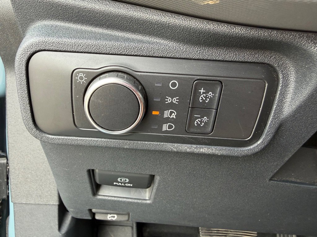 Used 2022 Ford Bronco Black Diamond image 37