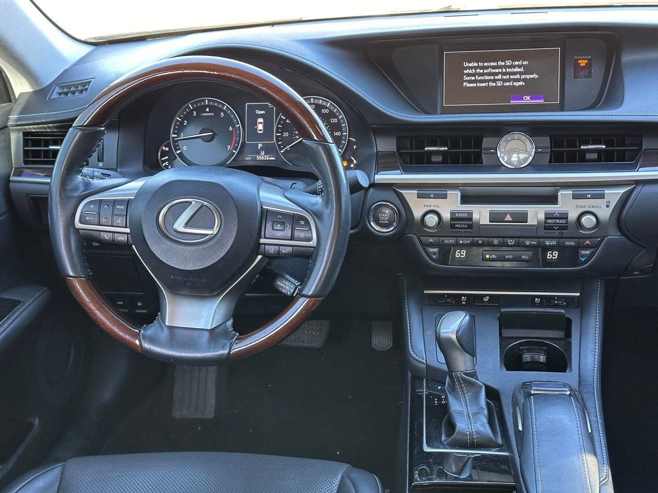 Used 2018 Lexus ES 350 w/ Navigation System Package image 17