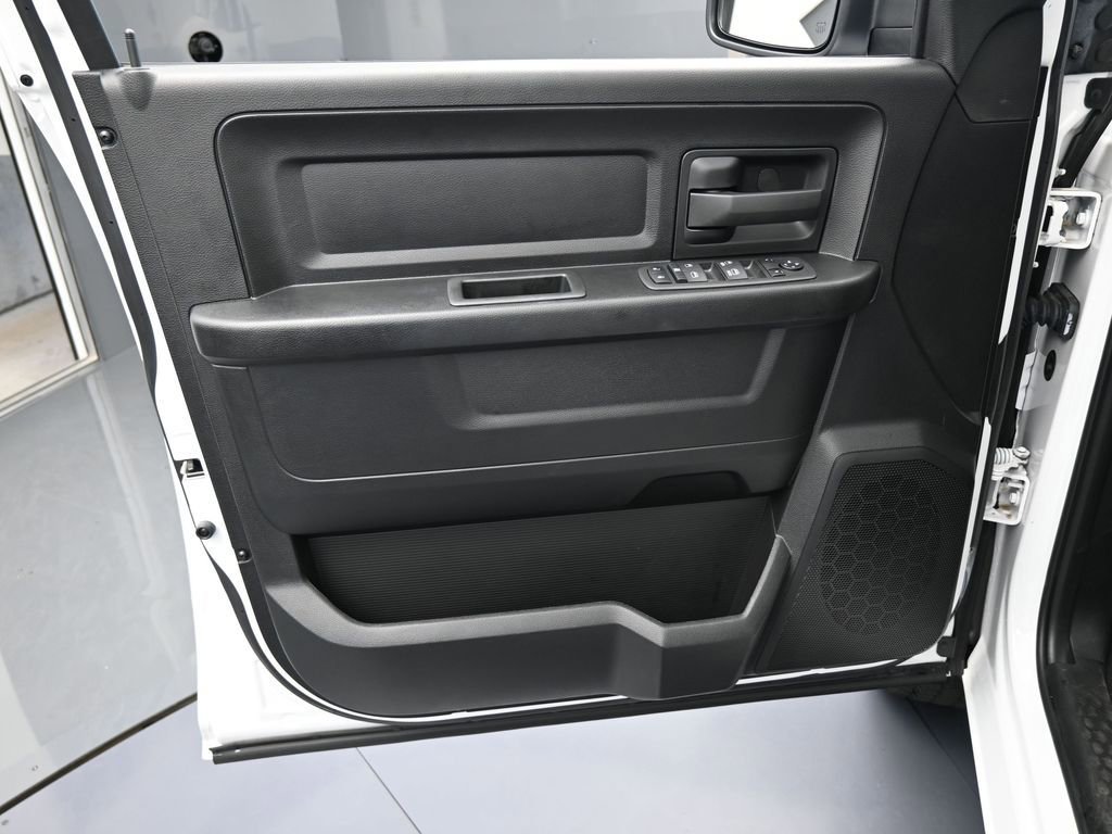 Used 2024 RAM 1500 Tradesman w/ Tradesman SXT Package image 12