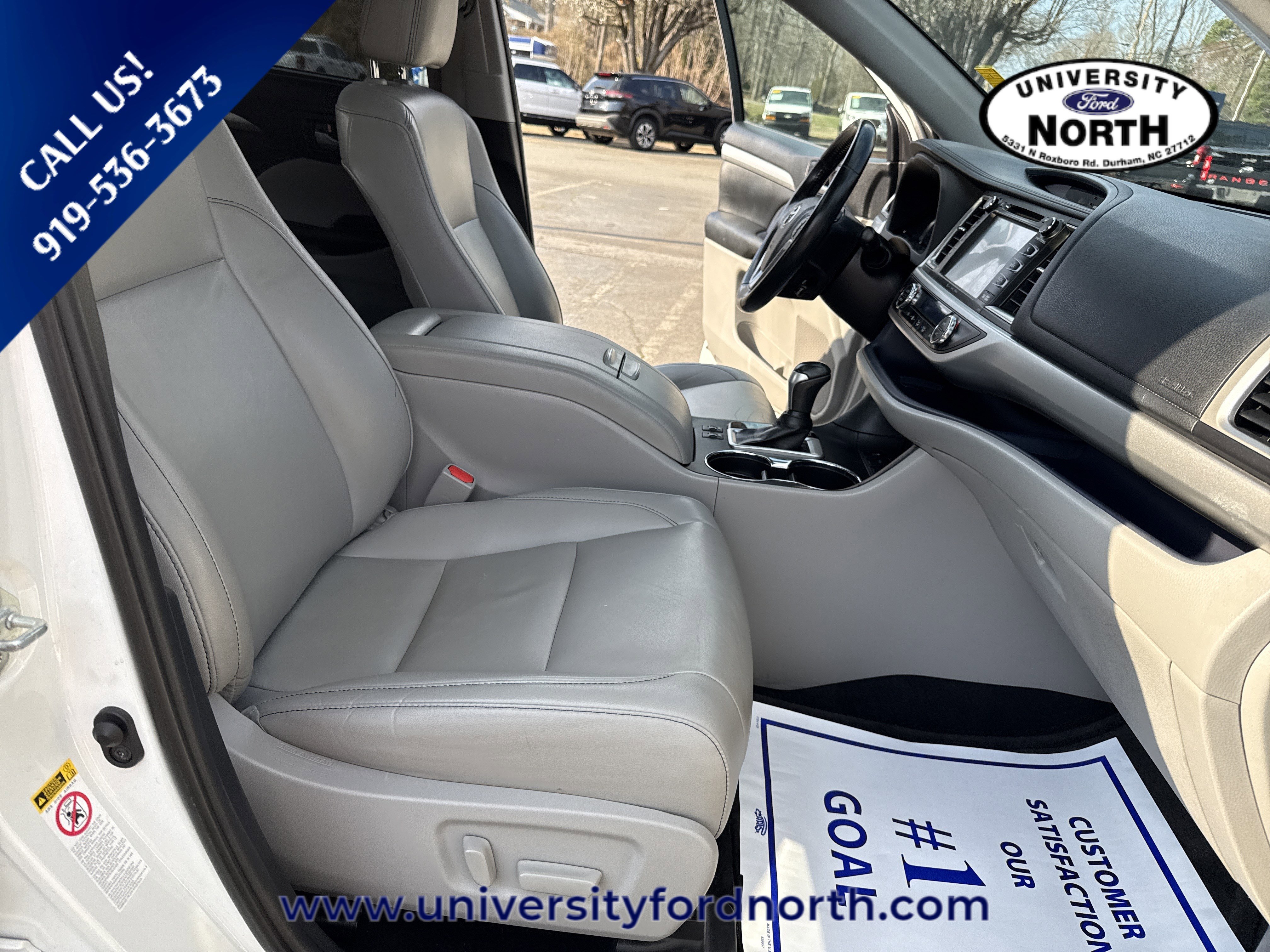 Used 2019 Toyota Highlander XLE image 35