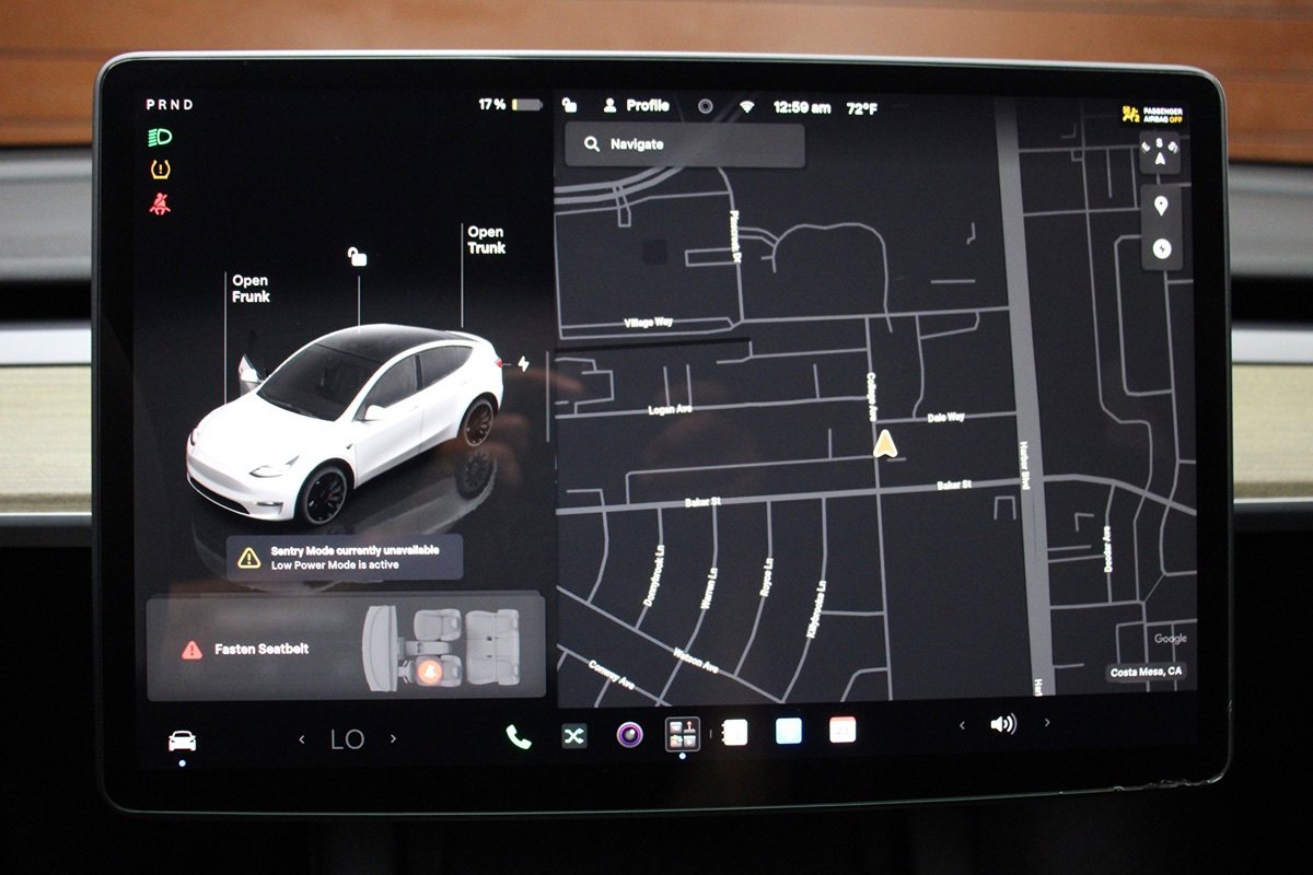 Used 2022 Tesla Model Y Performance AWD/4WD image 21