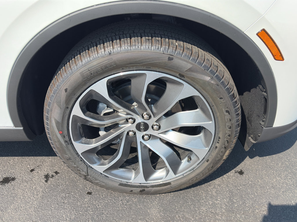 New 2026 Lincoln Aviator Reserve w/ Luxury Package AWD/4WD image 9