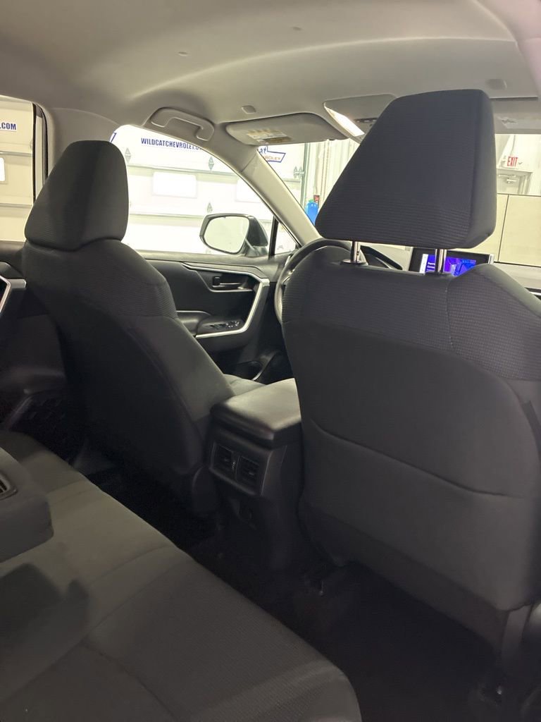 Used 2024 Toyota RAV4 LE image 35